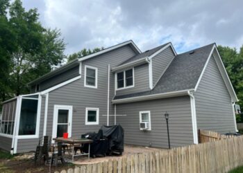 James Hardie Aged Pewter Siding in Olathe, KS | Sure Point Exteriors